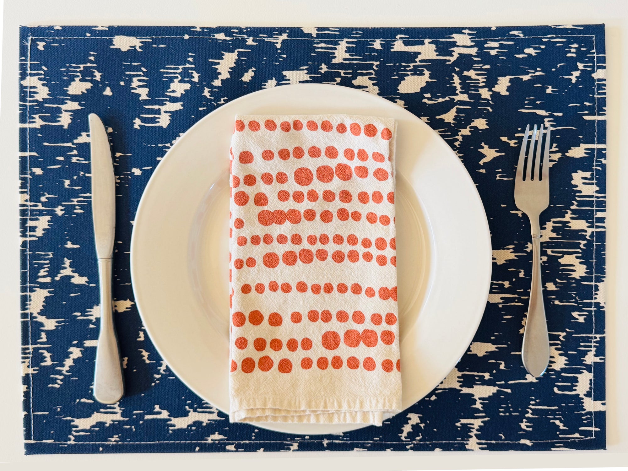 SET OF 4 PLACEMATS - NAVY CHARCOAL