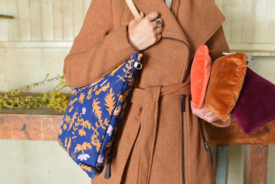 Oak Rose Mod Tote