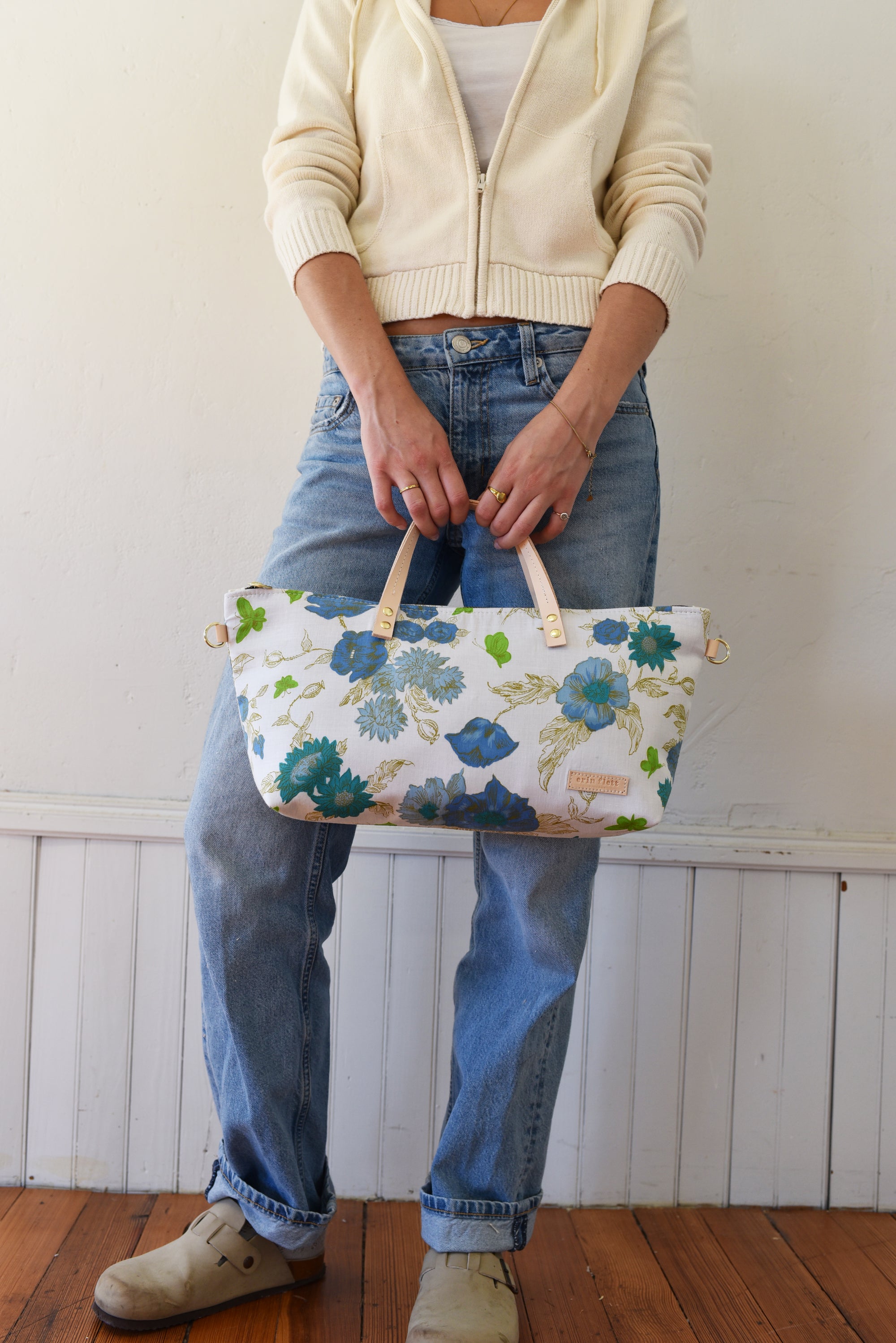 Beautiful Large Vintage Floral Satchel Tote Bag - WITH zip + Coordinating Plaid Print inside