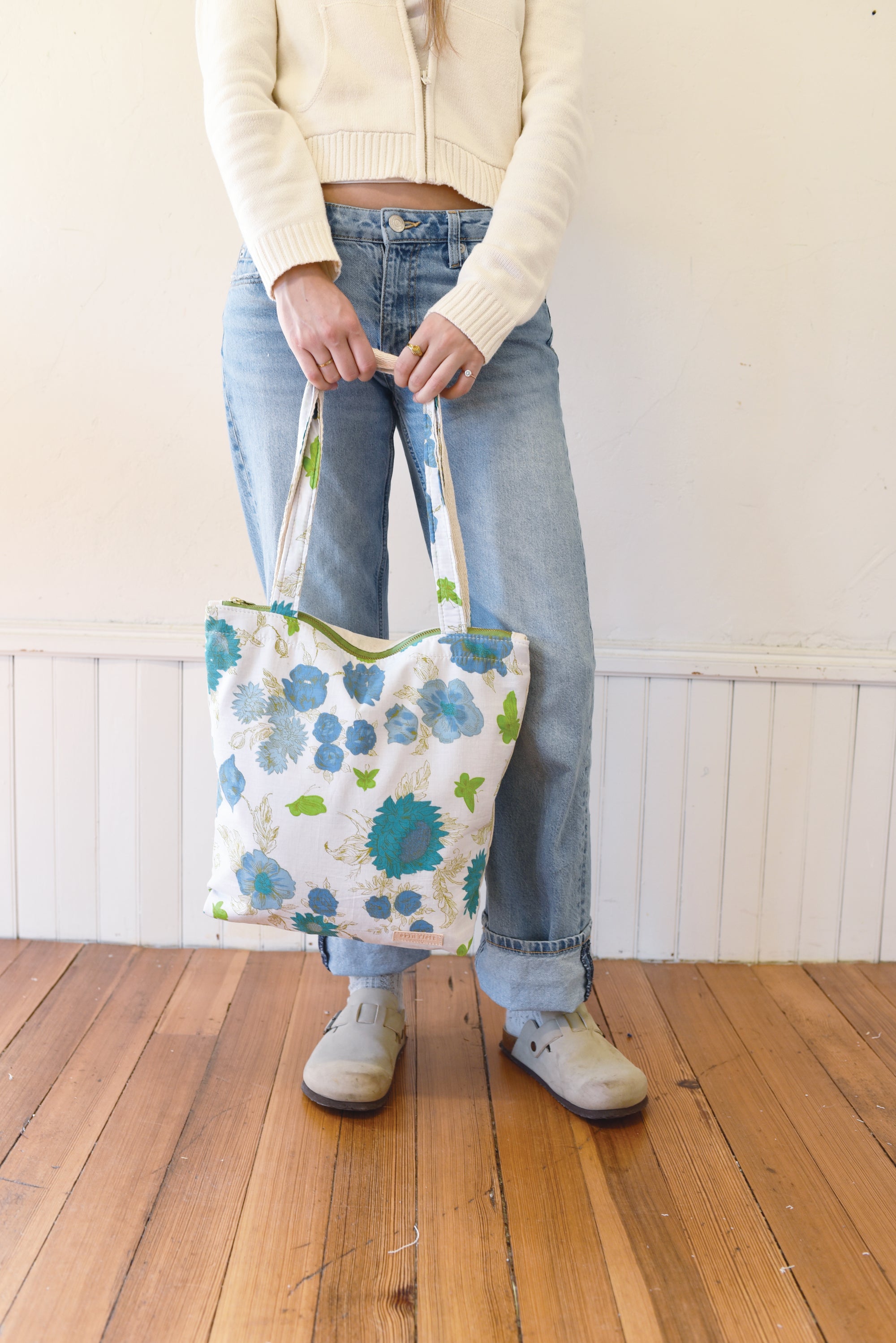 Vintage Butterfly Blue Green Floral print Carry All