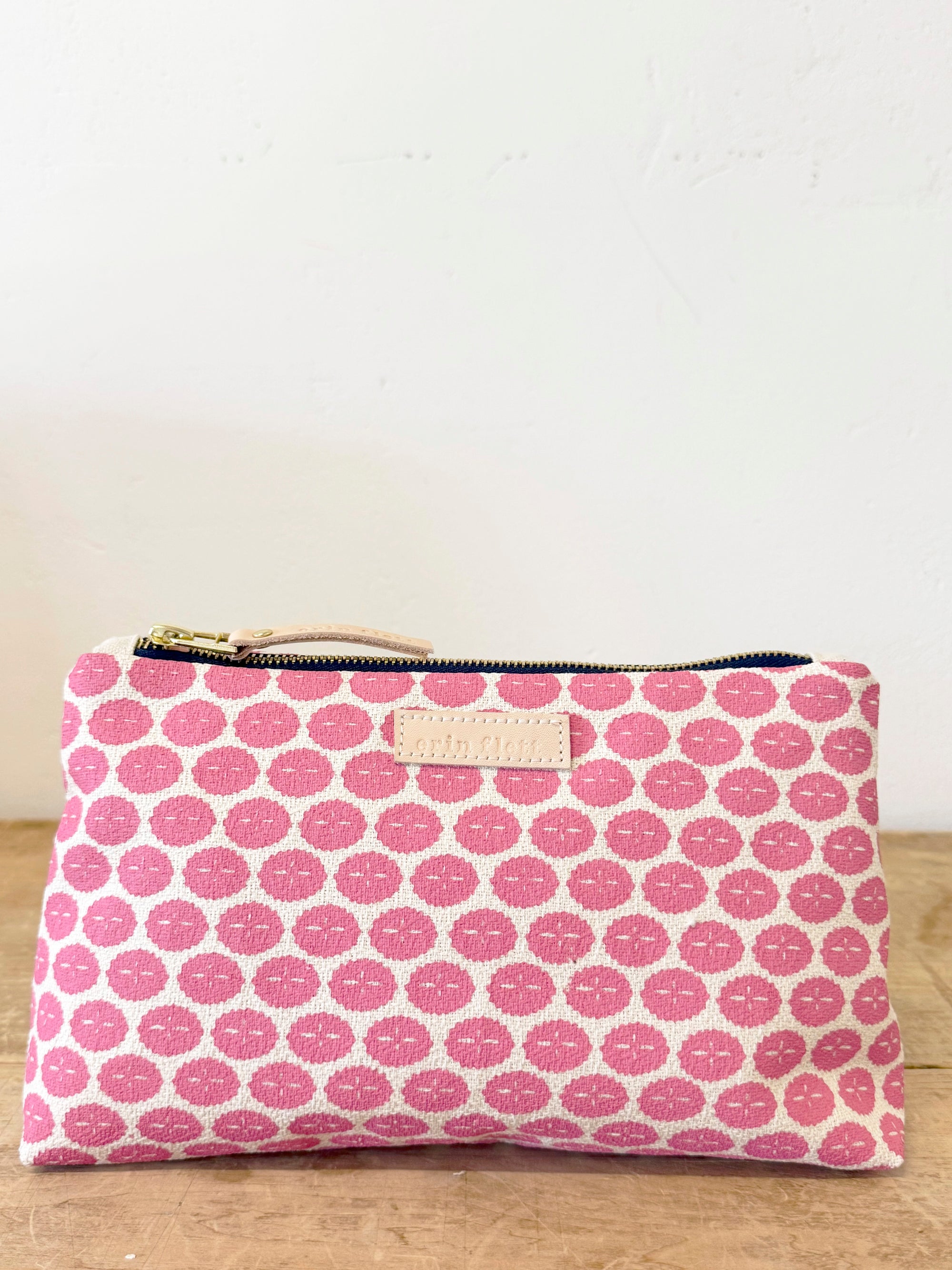 Laura Pouch