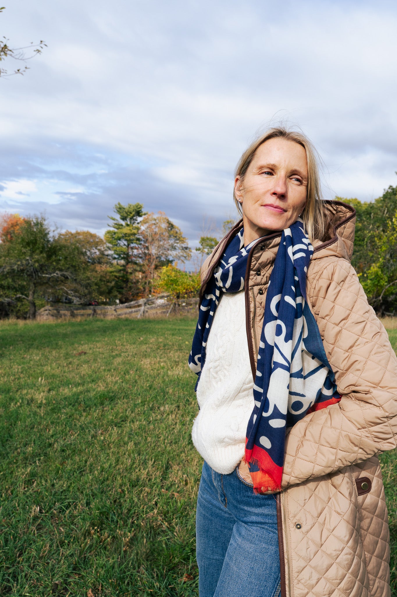 100% WOOL NAVY + RED CRANE SCARF + GIFT BOX
