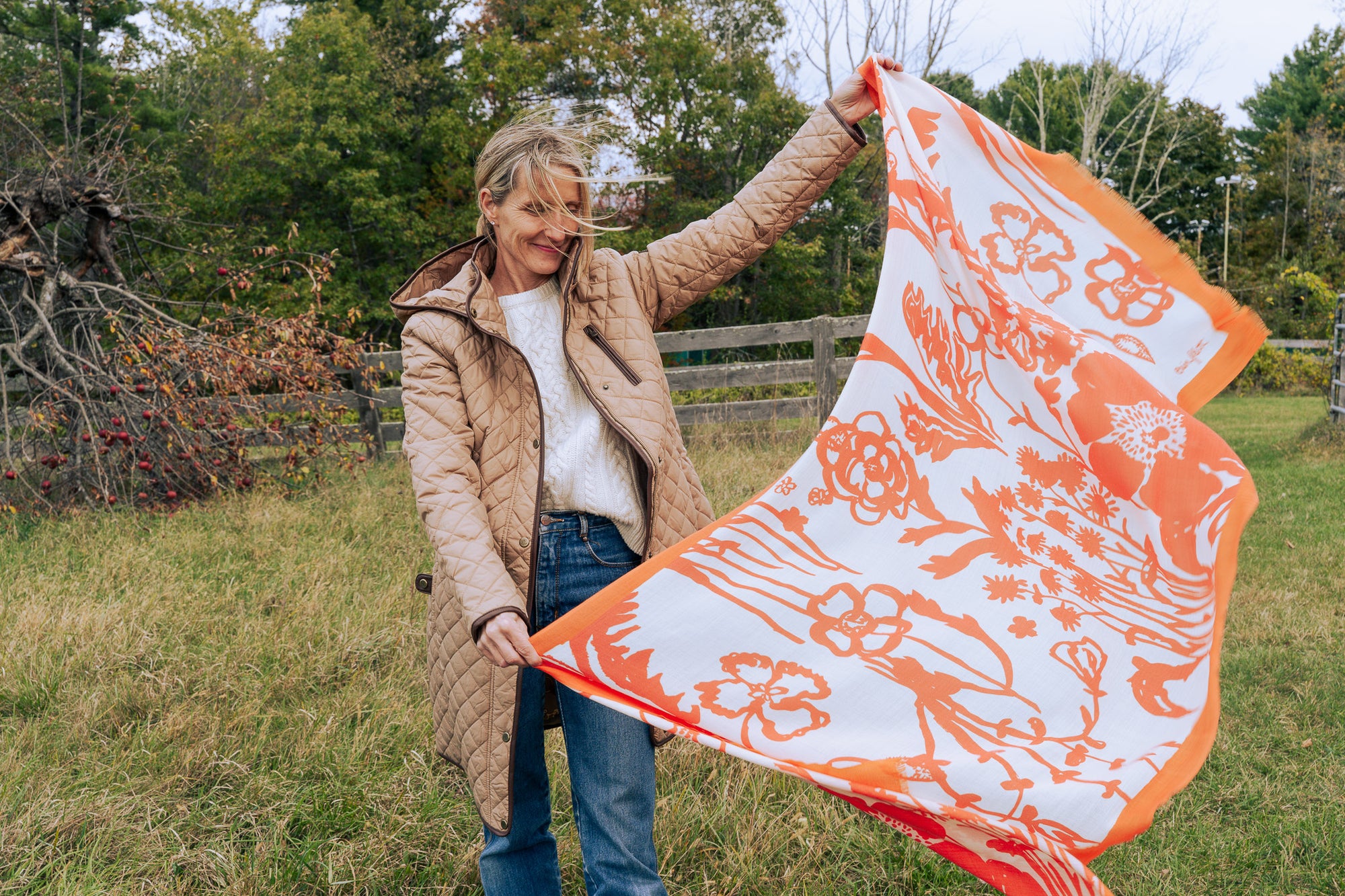 100% WOOL ORANGE FLAGGY MEADOW SCARF + GIFT BOX