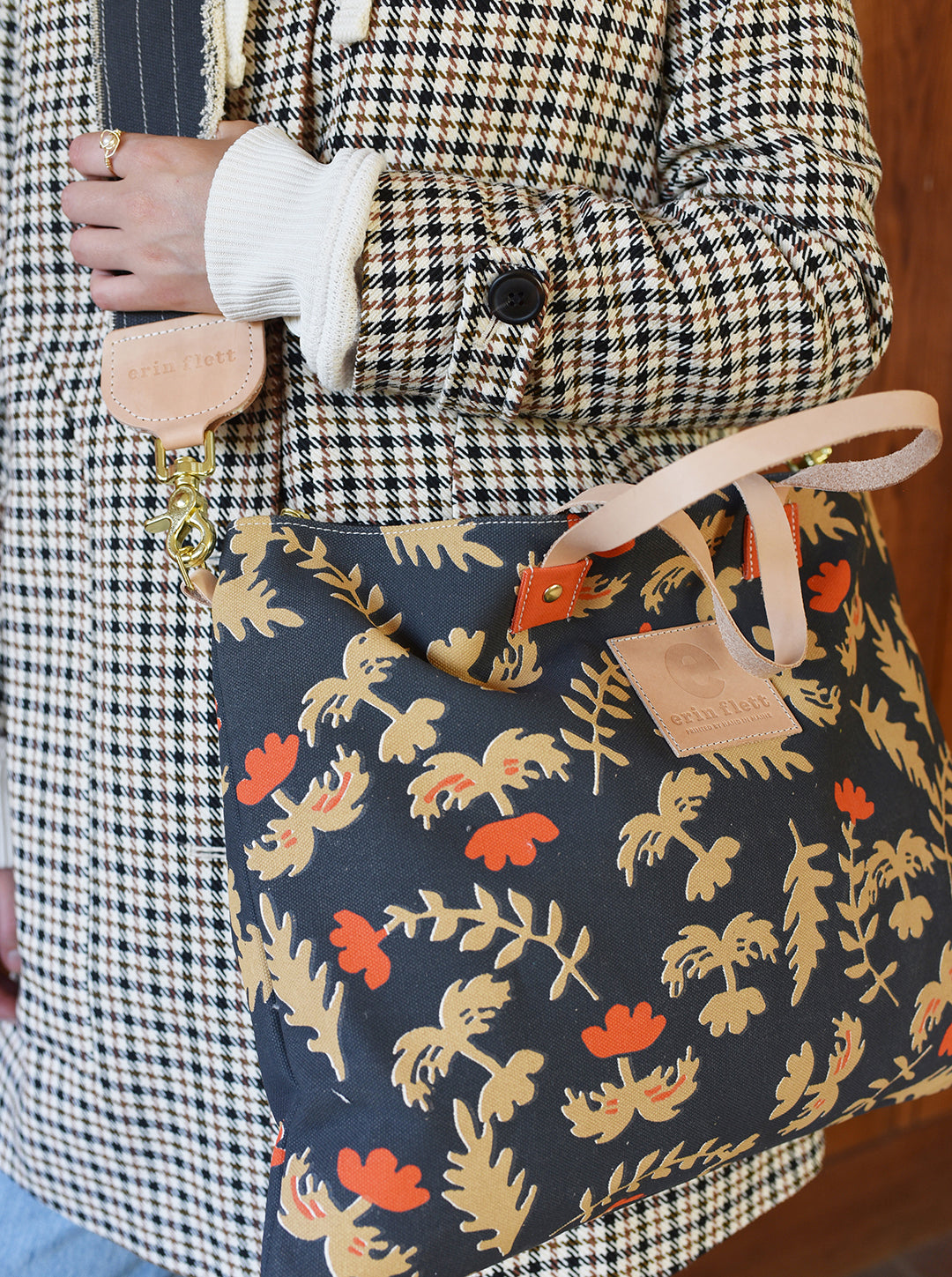 Oak Rose Folder Bag