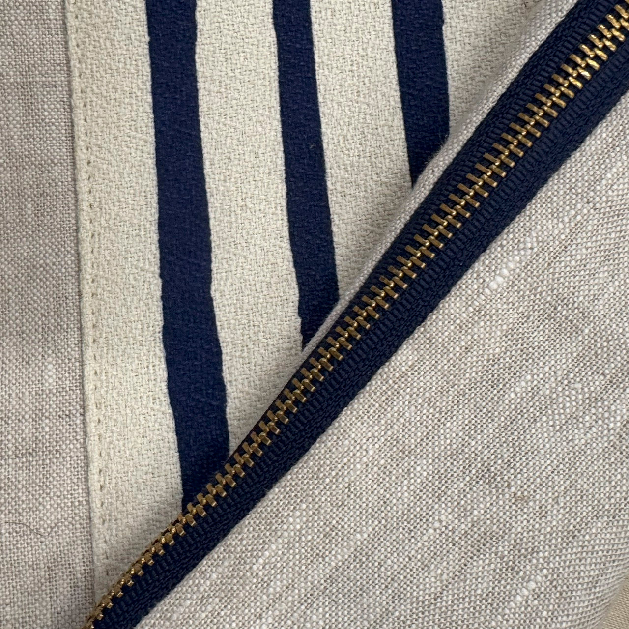 3 Line Navy Stripe Lumbar Band Oat Linen Lumbar