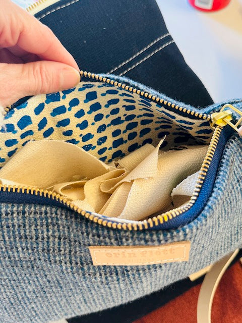 Vintage Wool Ellie Wristlet - Blue Tweed 2