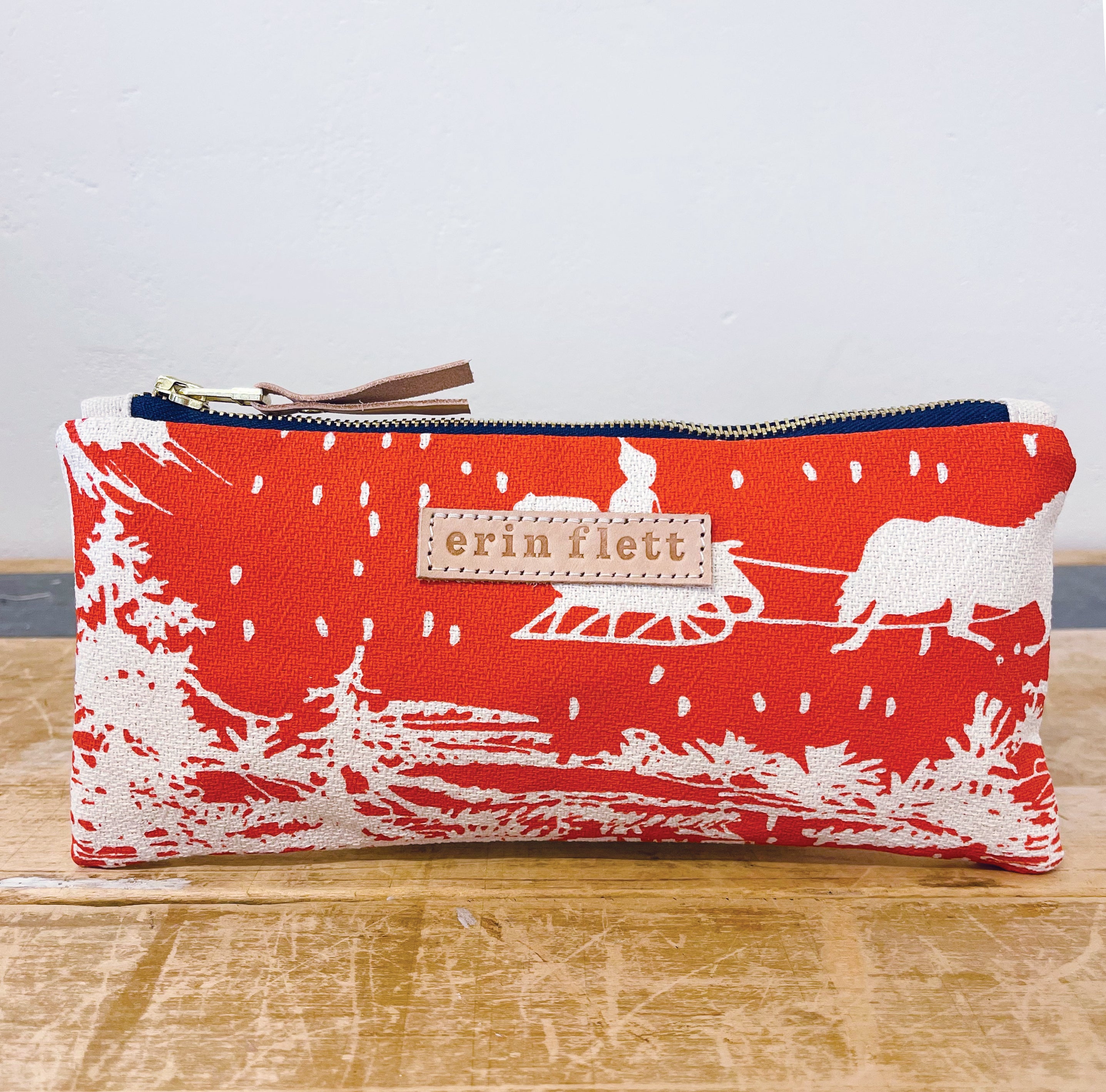 FARMHOUSE TOILE WINTER PENCIL BAG
