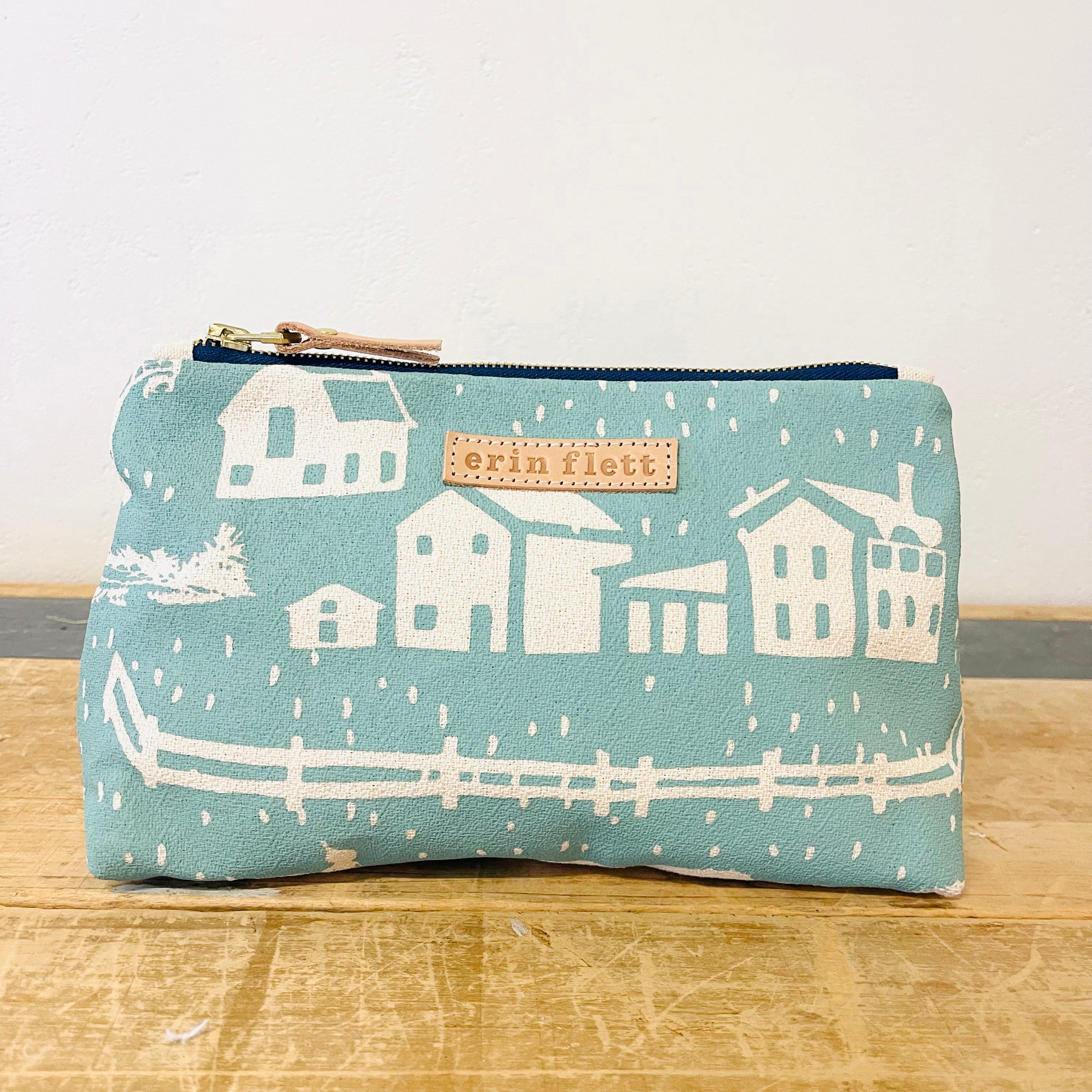 FARMHOUSE TOILE WINTER LAURA BAG