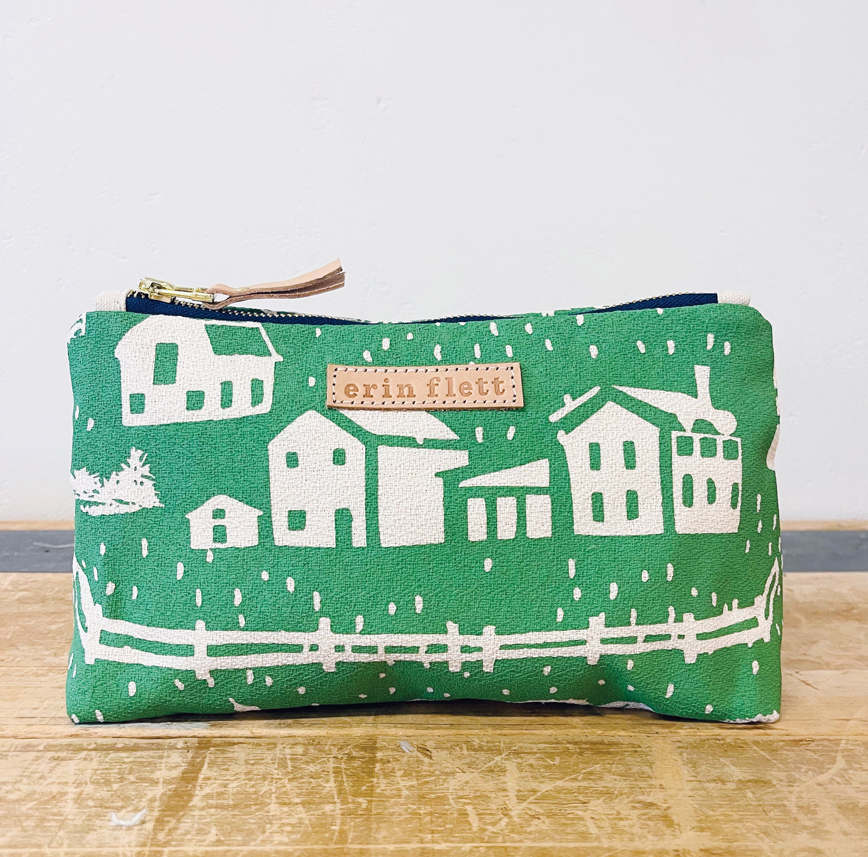 FARMHOUSE TOILE WINTER LAURA BAG
