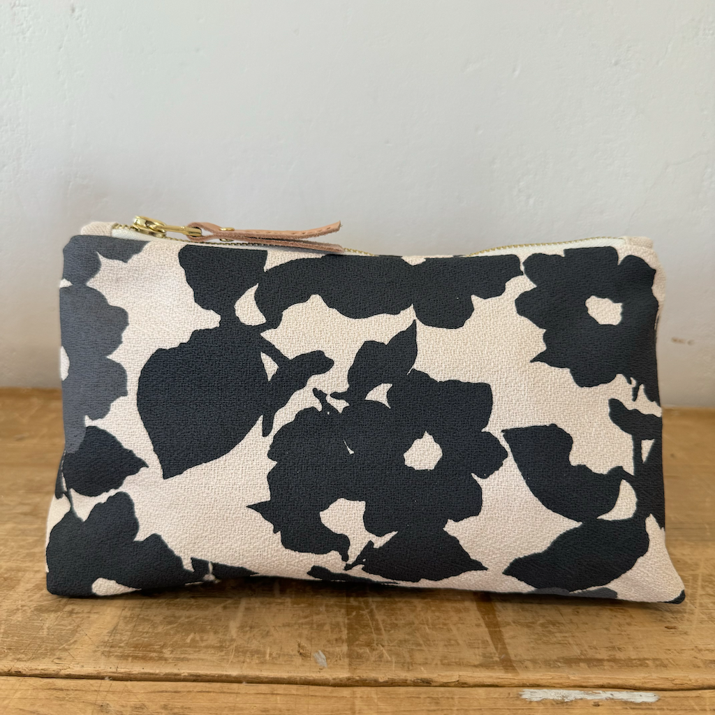 Laura Pouch