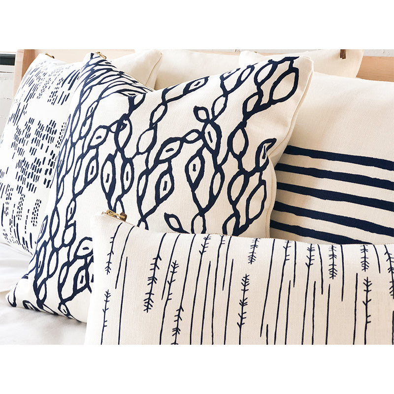 NAVY PODS PILLOW