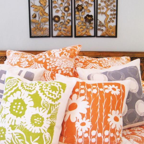 VINTAGE GREEN ARIA PILLOW