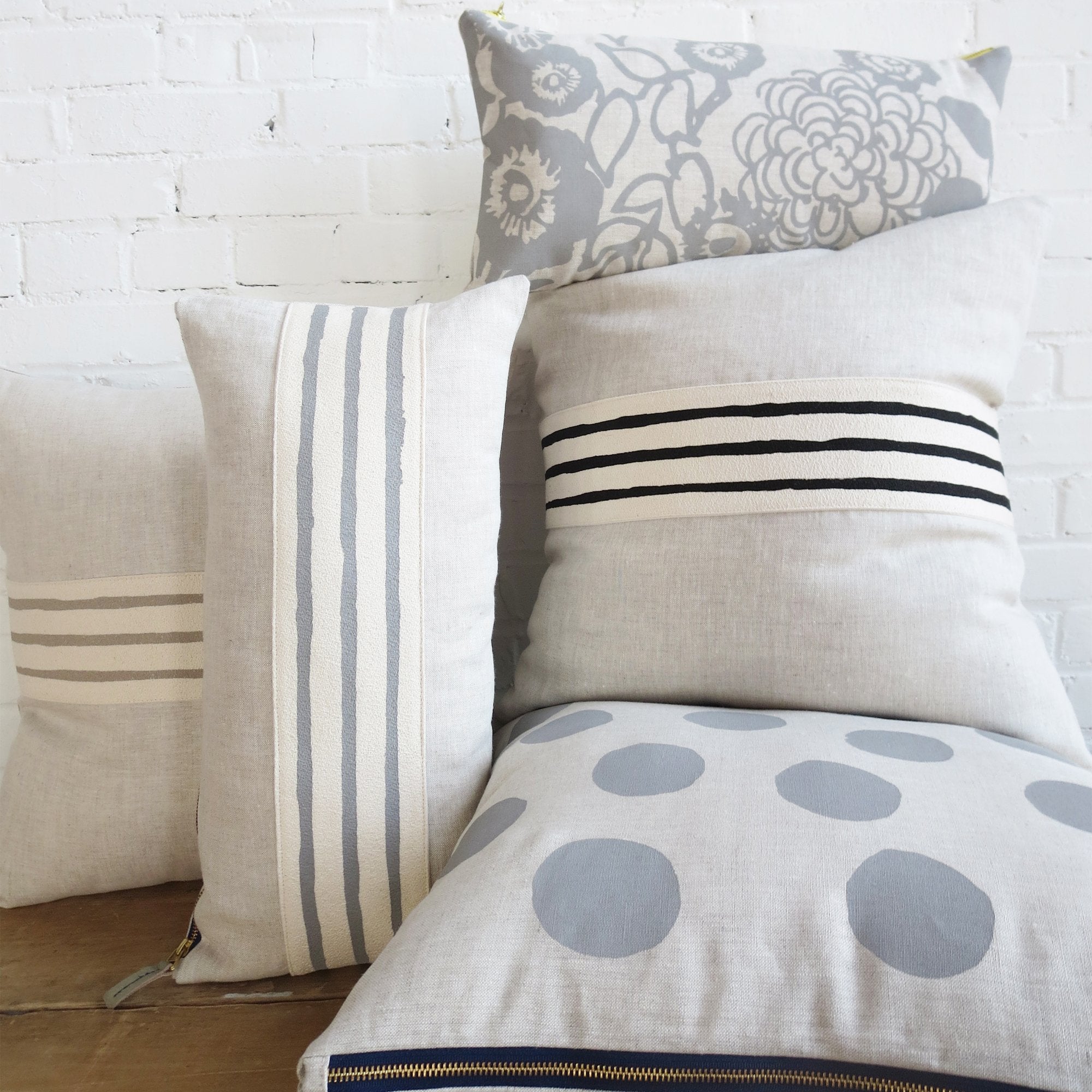 RAINY DAY BIG DOT OATMEAL LINEN PILLOW