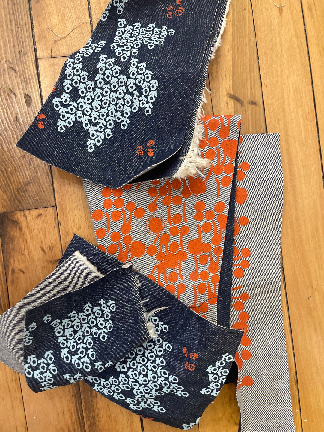 DENIM FABRIC SCRAPS
