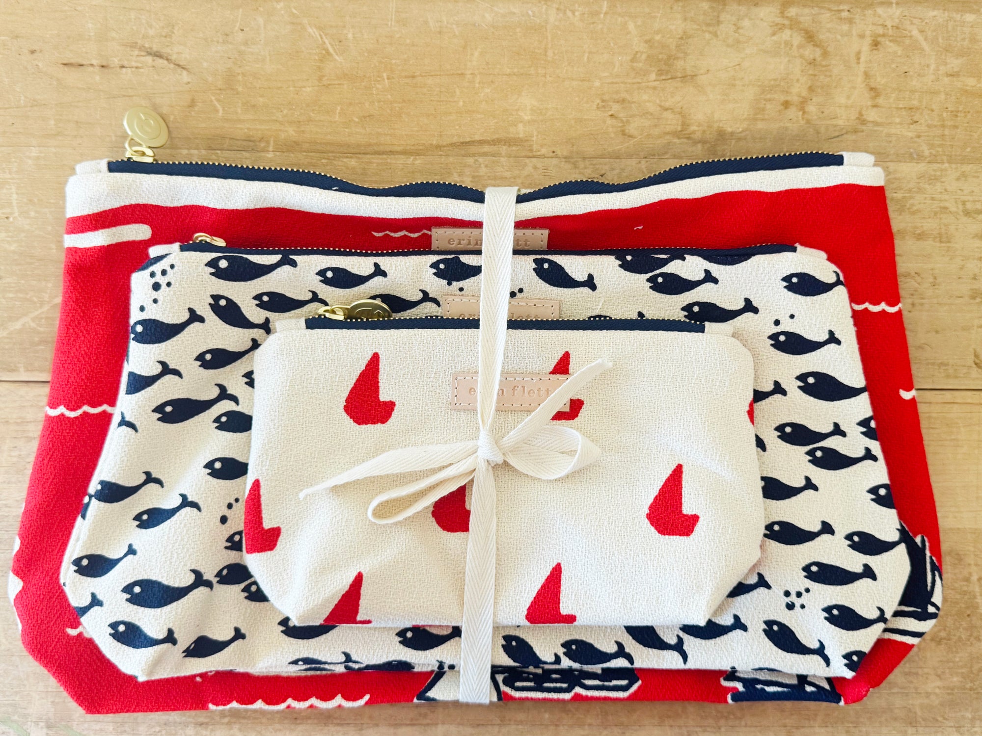 TRAVEL GIFT SET BUNDLE 18