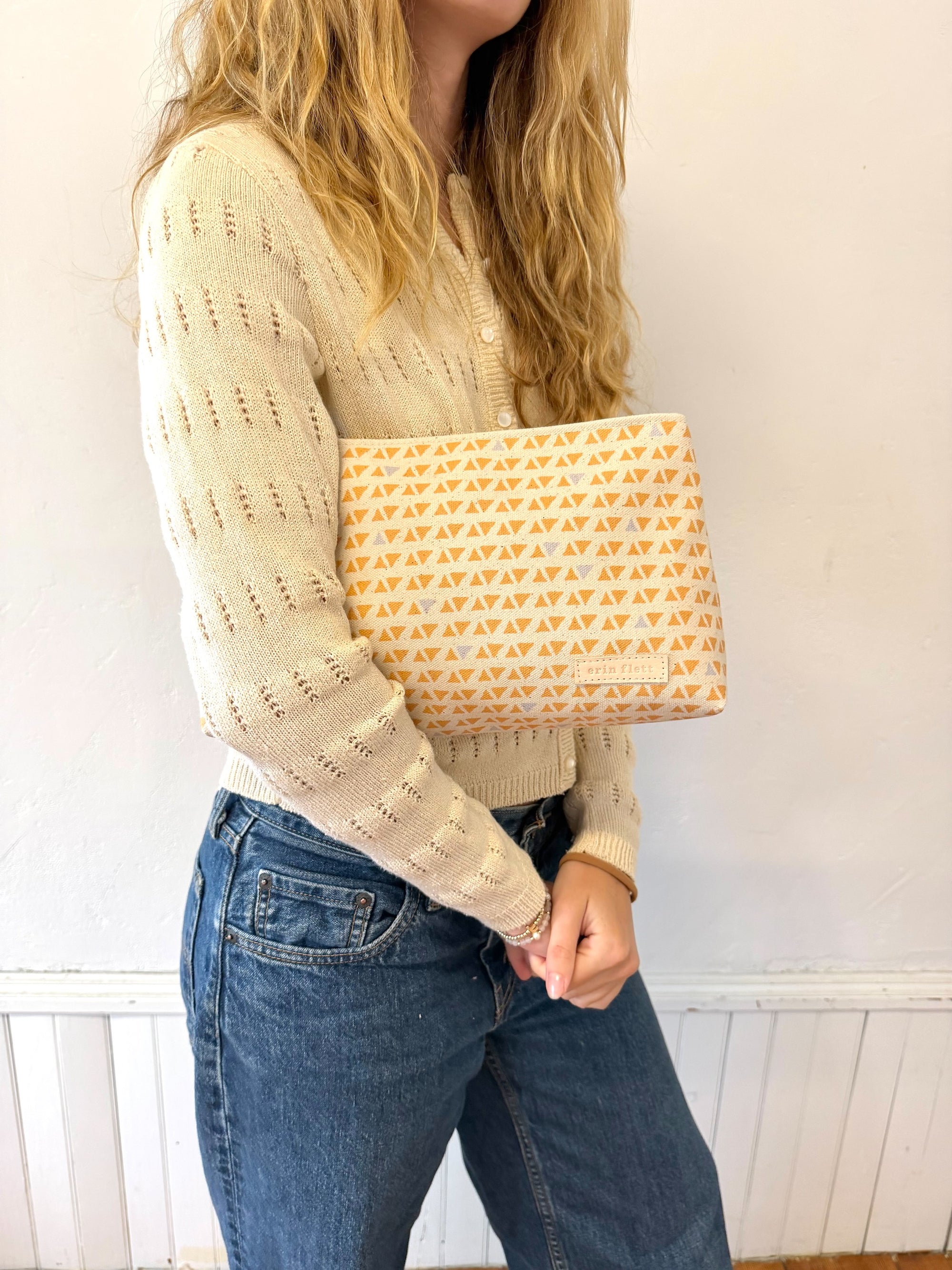 COATED CANVAS TRAVEL SET - SAND GRAY TRIANGLE