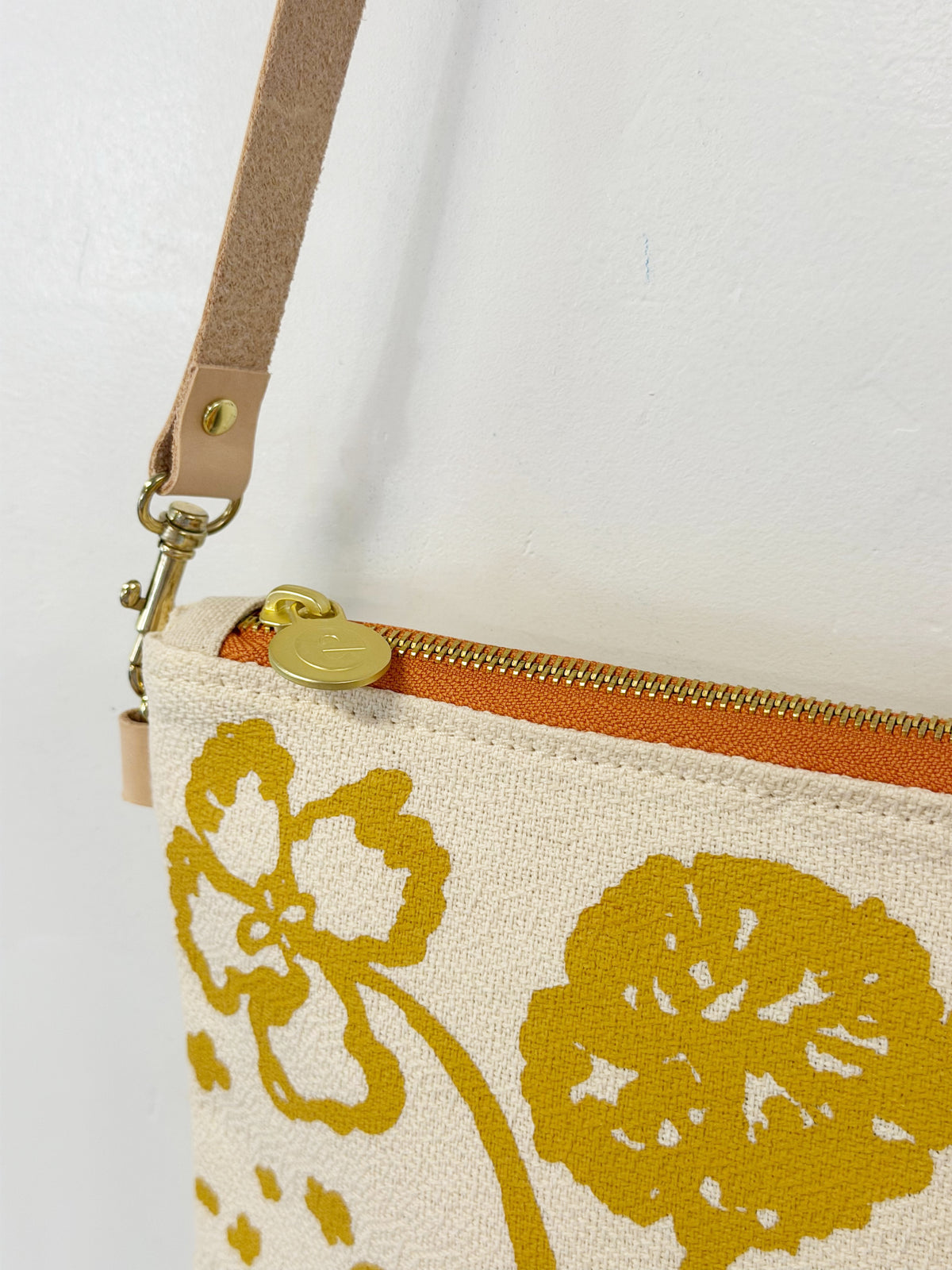 FLAGGY MEADOW GOLD LIBBY MINI CROSSBODY