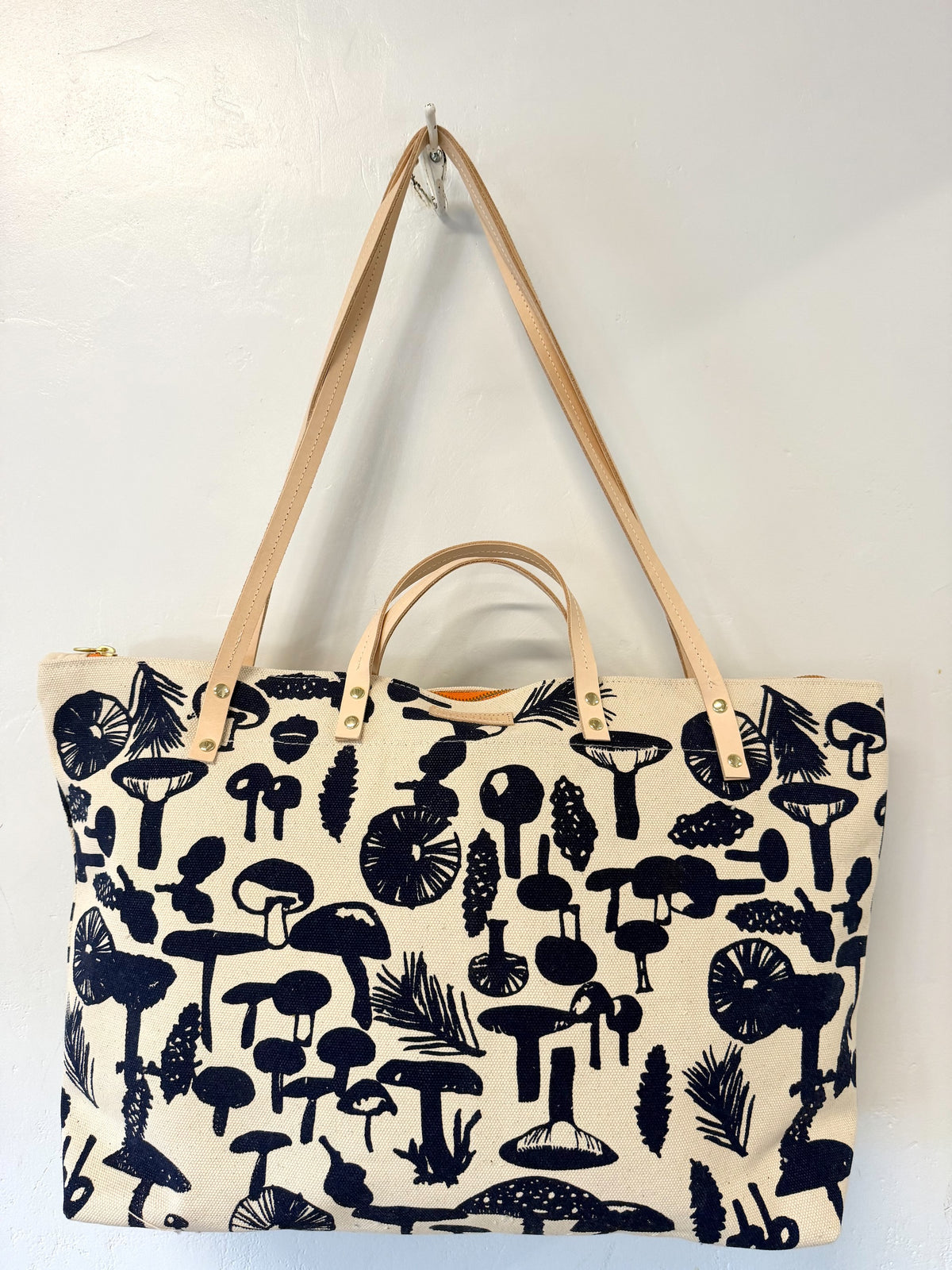 ONE OF A KIND NAVY MUSHROOM LARGE TRAVEL WEEKENDER
