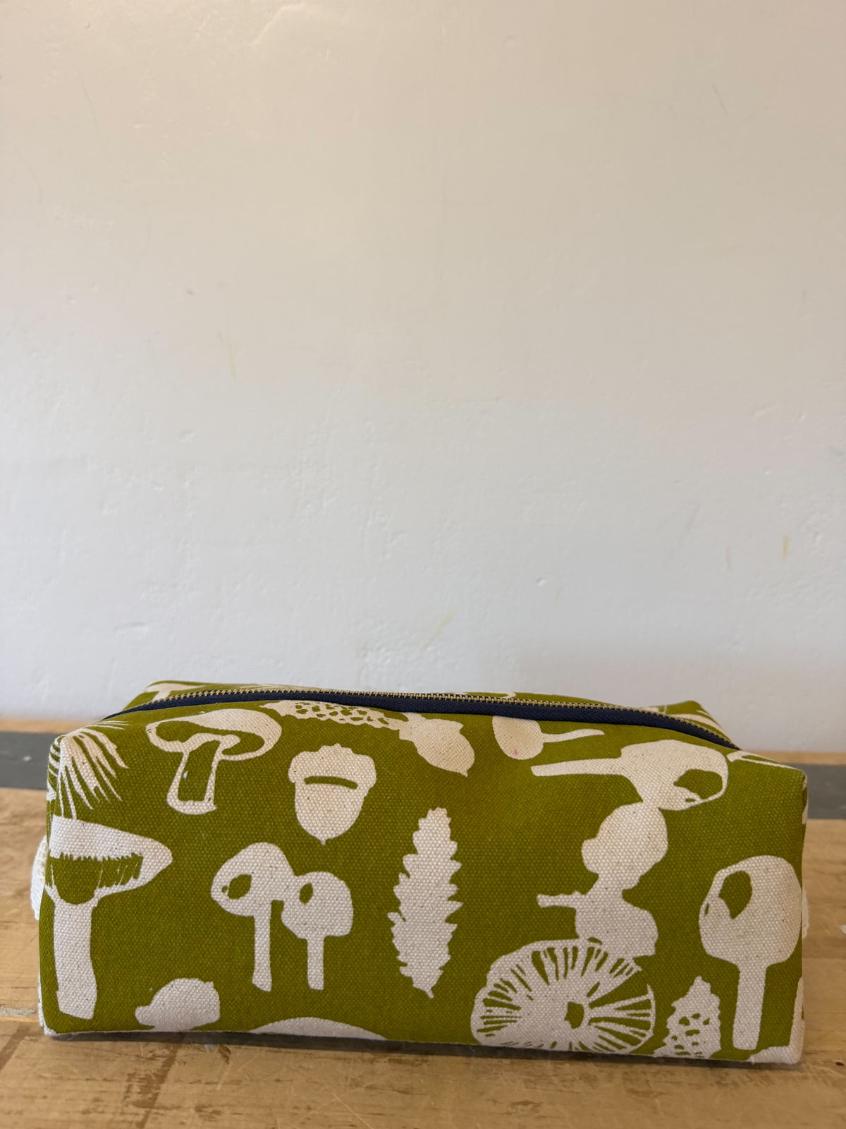 DOPP KIT OLIVE MUSHROOM