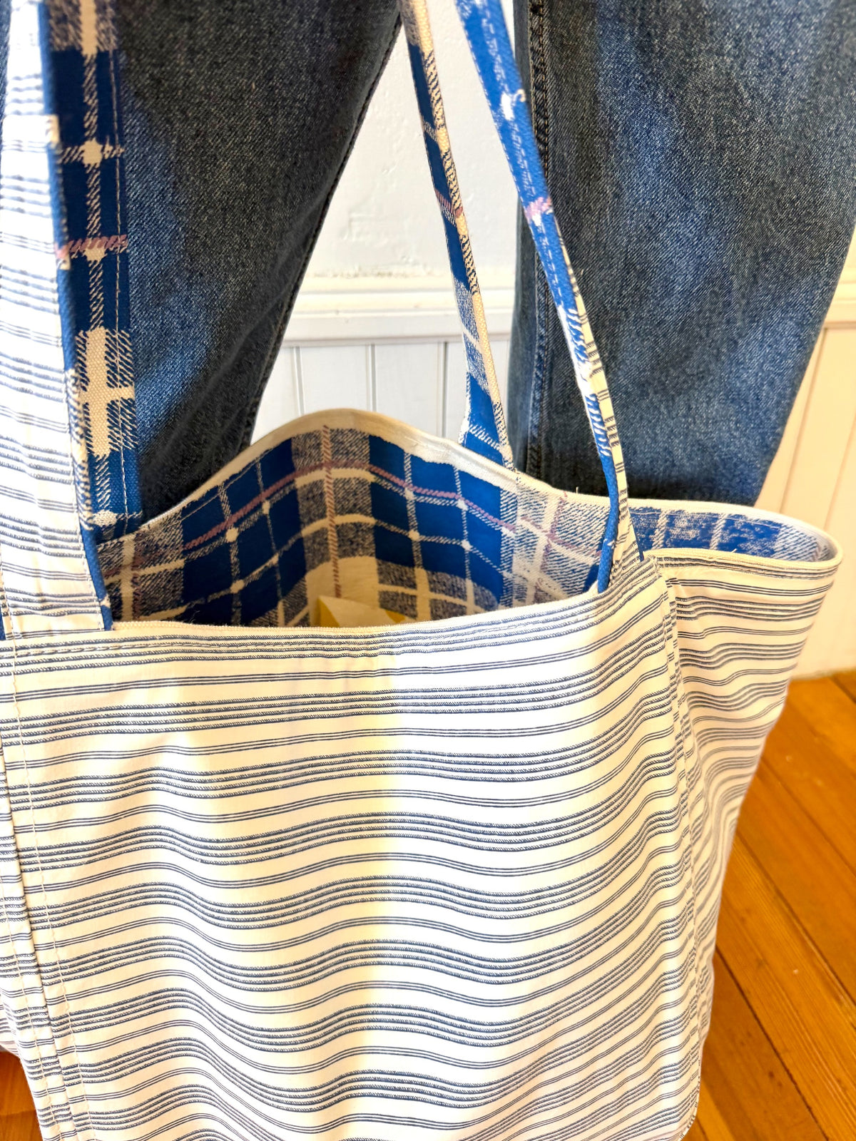 Vintage Boho - 1970's Preppy Navy Skinny Stripe + Erin Flett Plaid inside