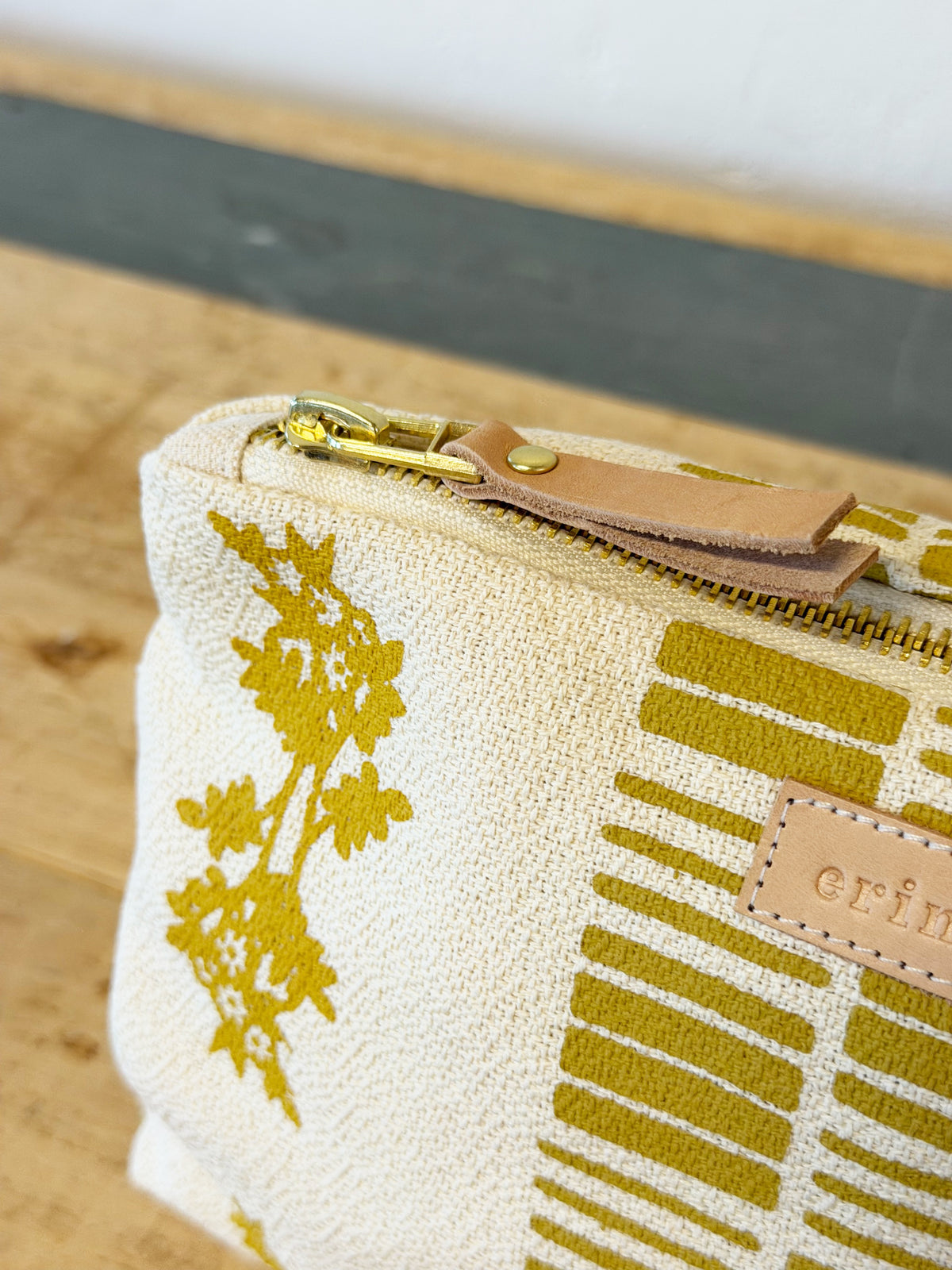 GEO DAISIES Ochre + GOLD LAURA BAG