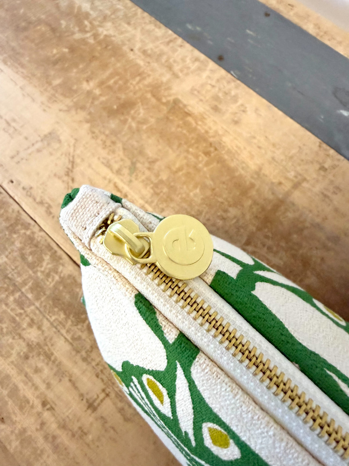 KELLY GREEN LUNA MOTH LAURA BAG