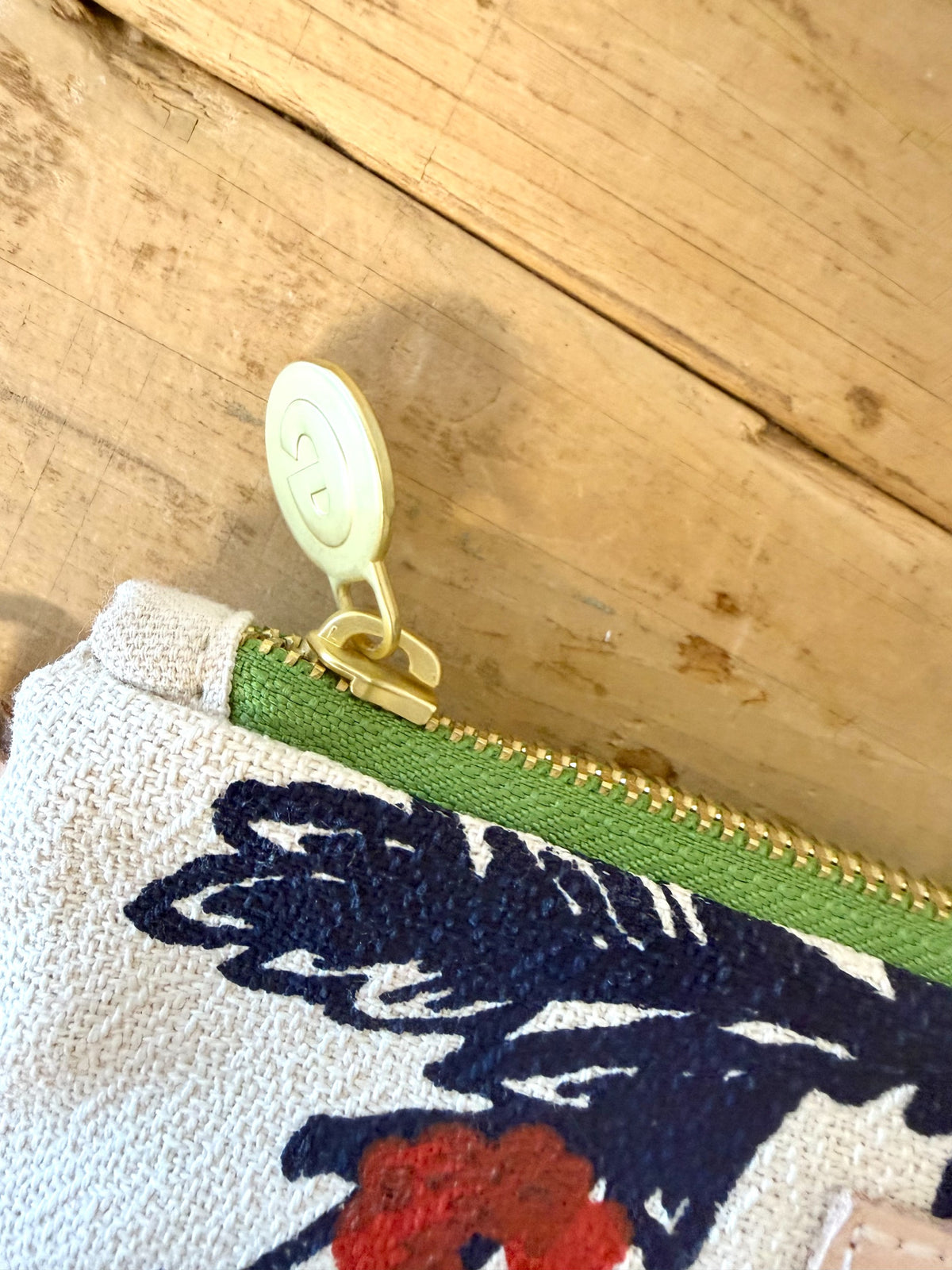 NAVY FOLKLORE ELLIE WRISTLET POUCH