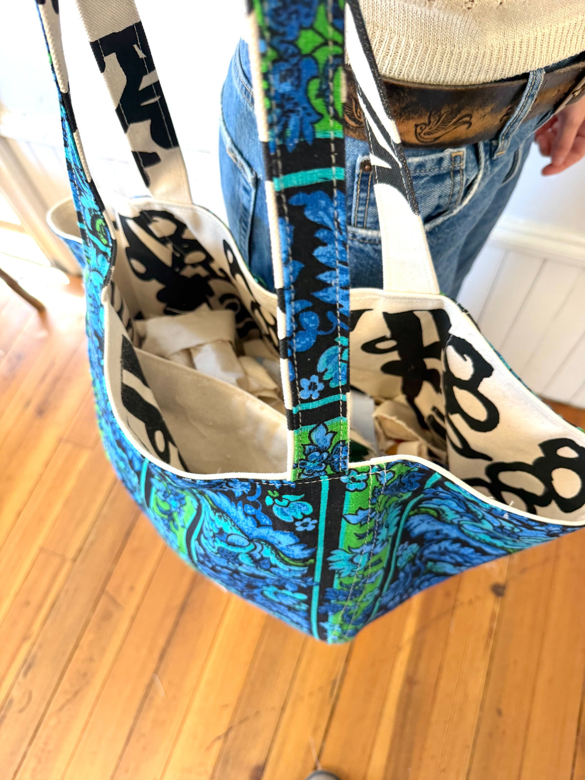 Vintage Boho - 1960-70's Jacobean Style Floral Intense Cobalt/Royal Blue