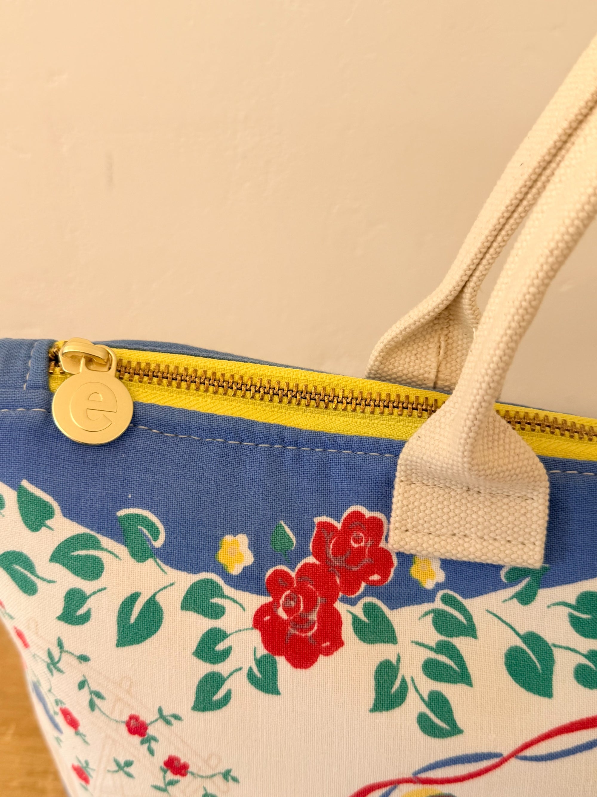 MY FAV!!! Large Scandi Dutch Cotton Satchel - WITH Erin Flett print inside
