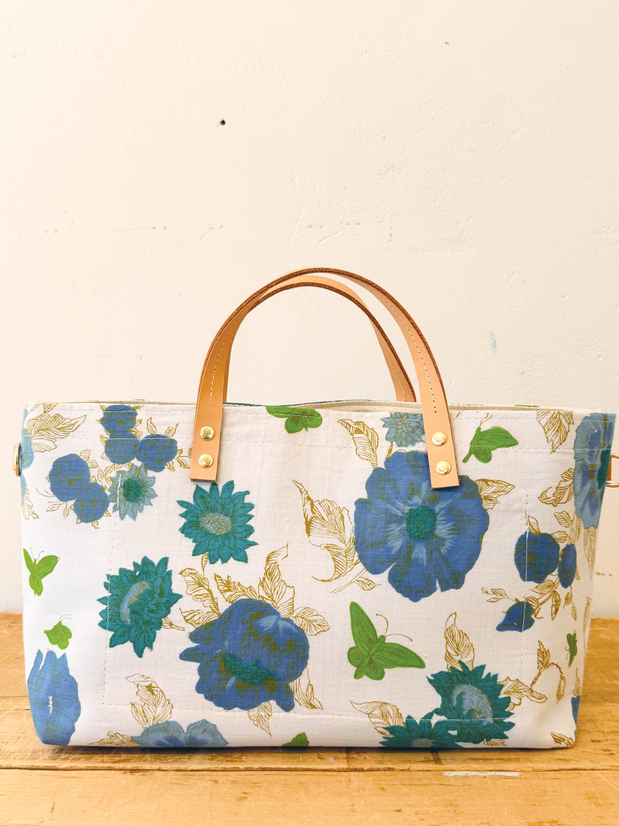 Large Vintage Blue Green Floral Satchel - No Zip WITH Erin Flett print inside