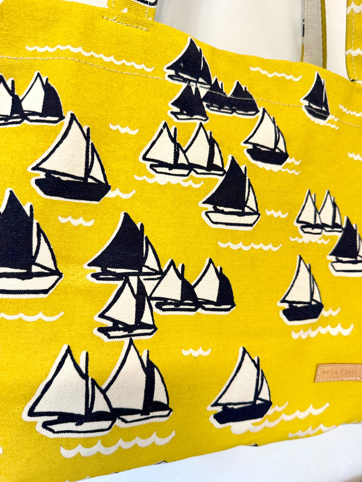YELLOW SAILING MIKA TOTE