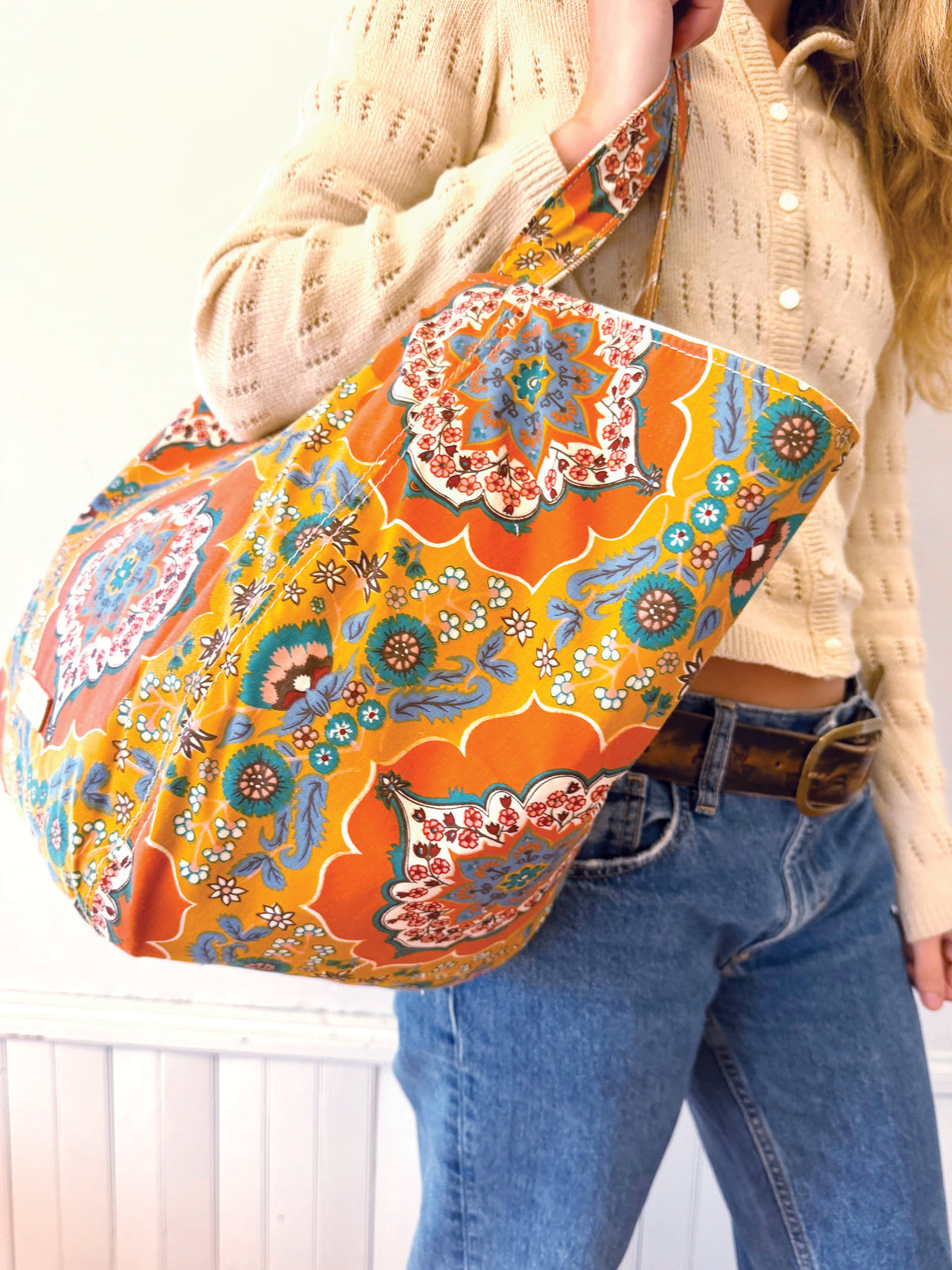 Vintage Boho - 1970's Earthy Bohemian Style Floral