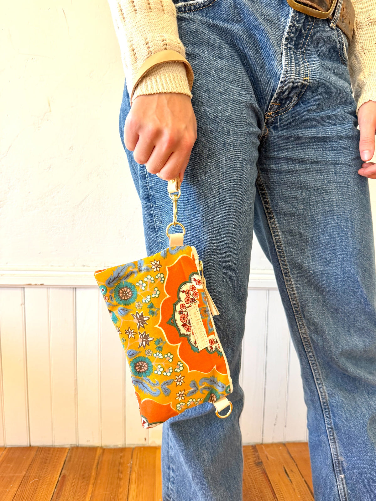 Vintage Wristlet - 1970's Earthy Bohemian Style Floral