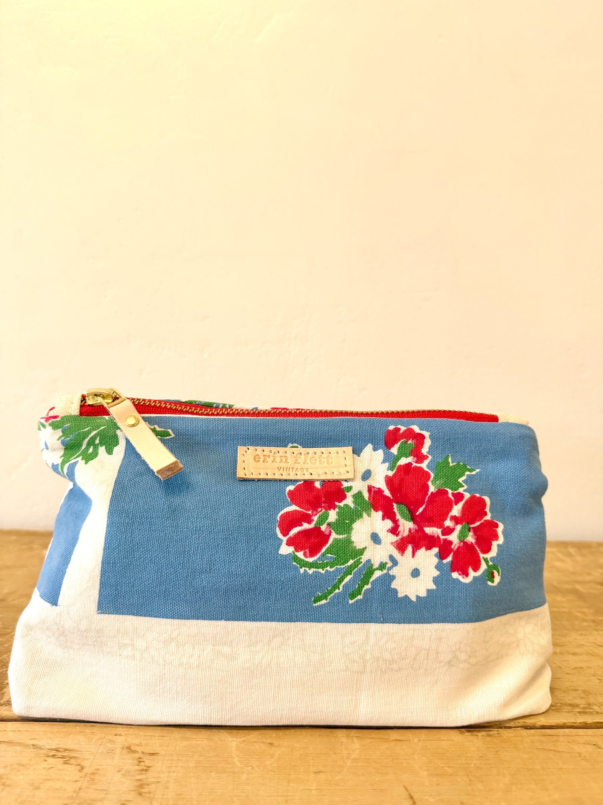 Vintage Laura Bag 1940-1950's Geo Floral Print - WITH Erin Flett print inside