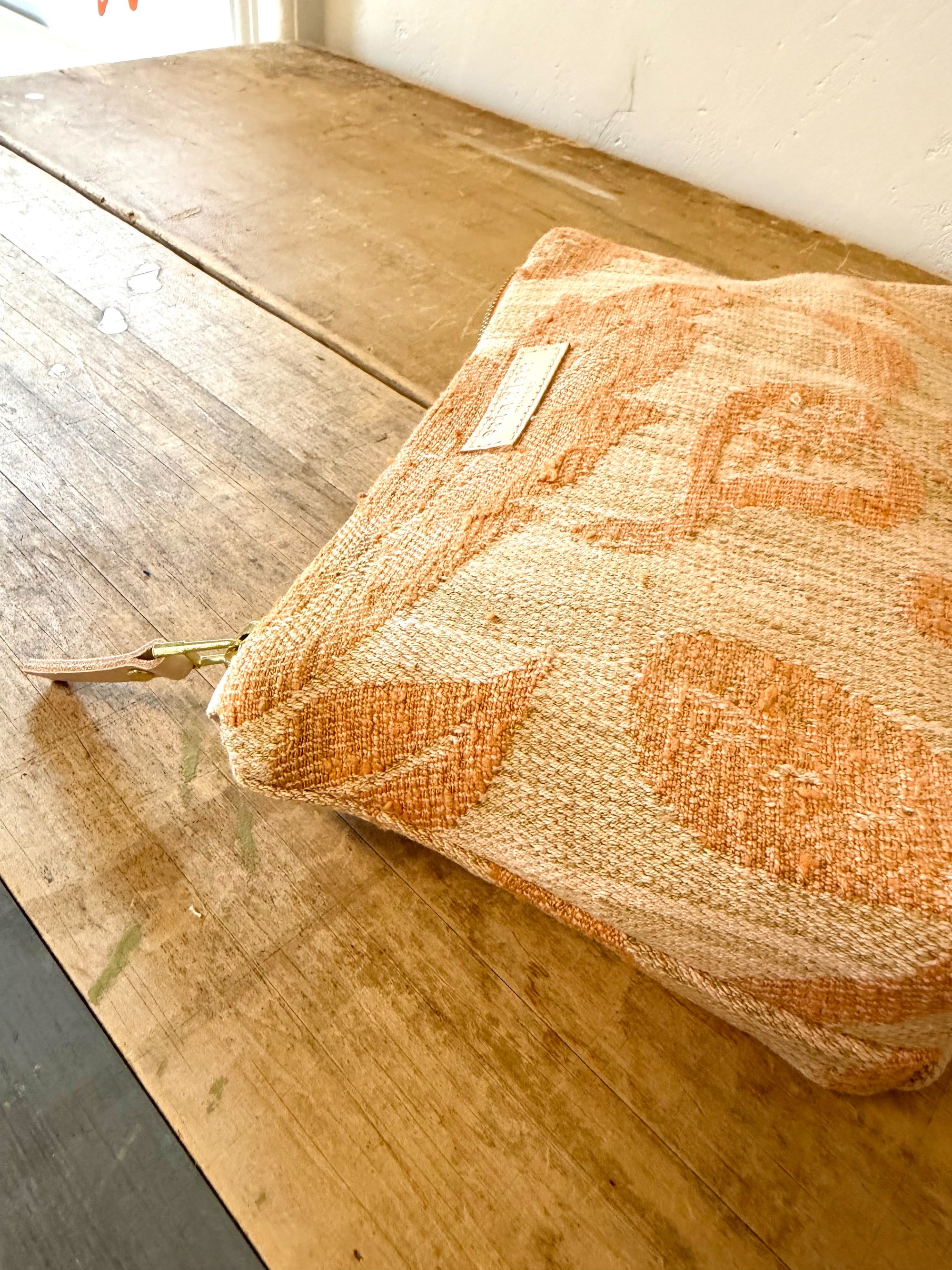 Vintage Laura Bag - Vintage 1970's Jacquard Orange Botanical Print - WITH Erin Flett print inside