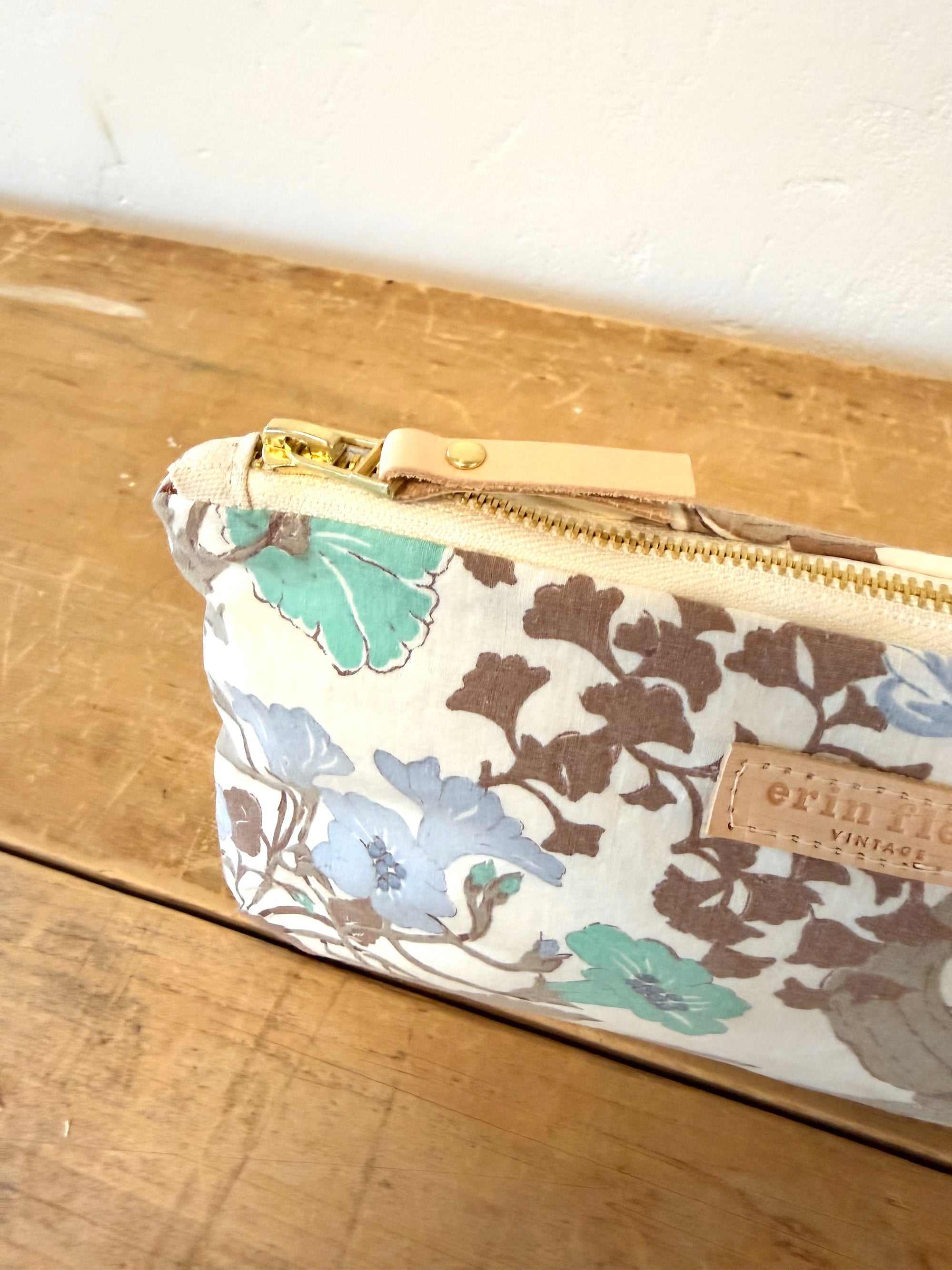 Vintage Laura Bag - Brown Blues Floral - WITH Erin Flett print inside (MY FAV PRINT!)