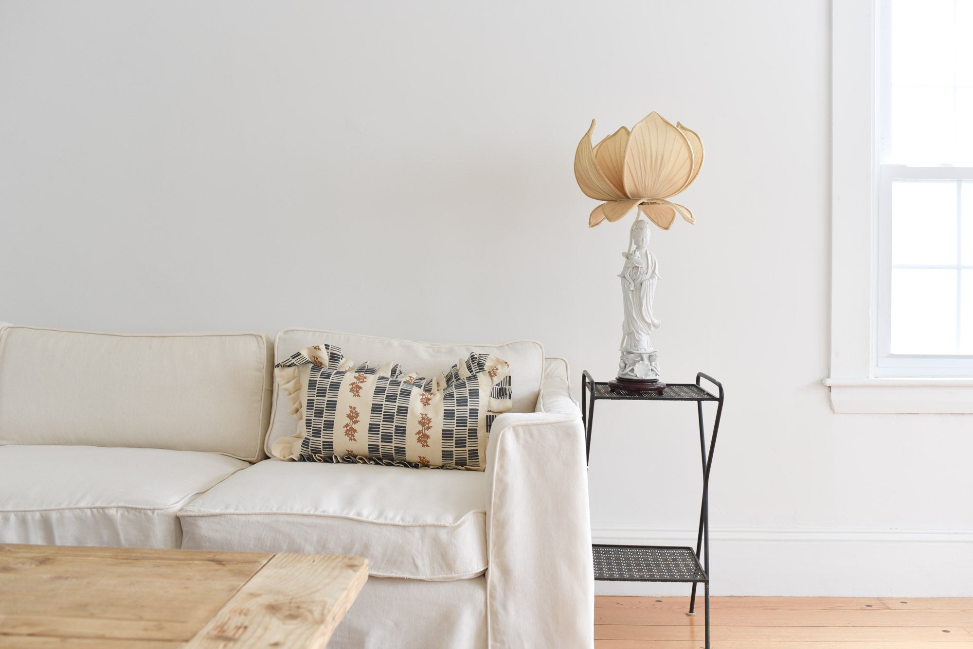 Linen Ruffle Pillow Cover