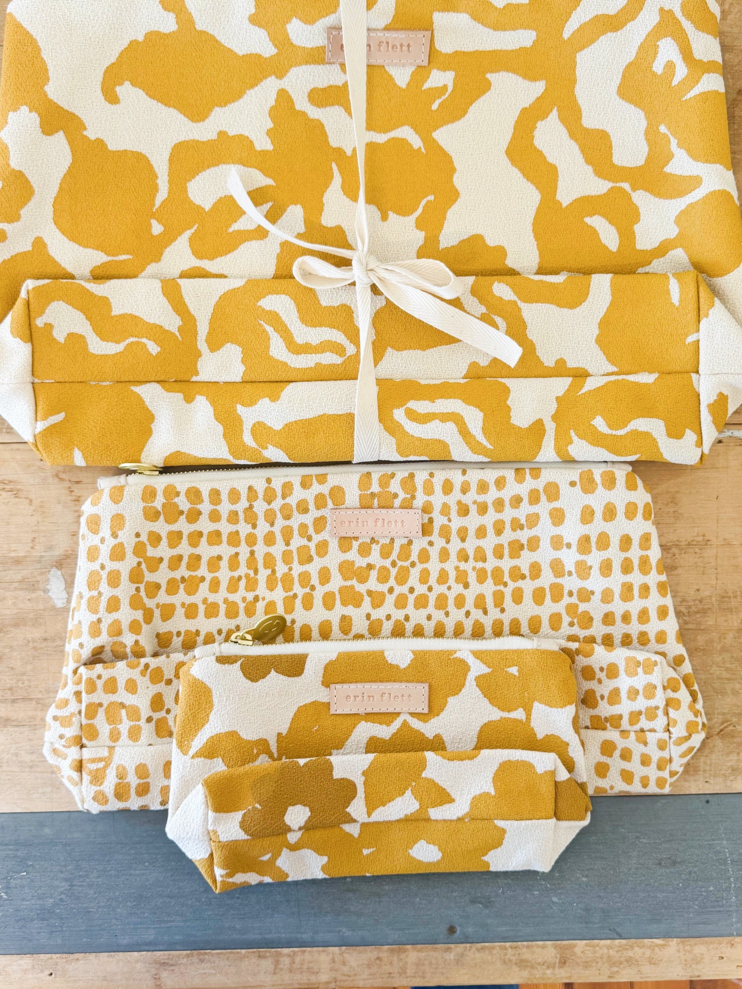 TRAVEL GIFT SET BUNDLE 10
