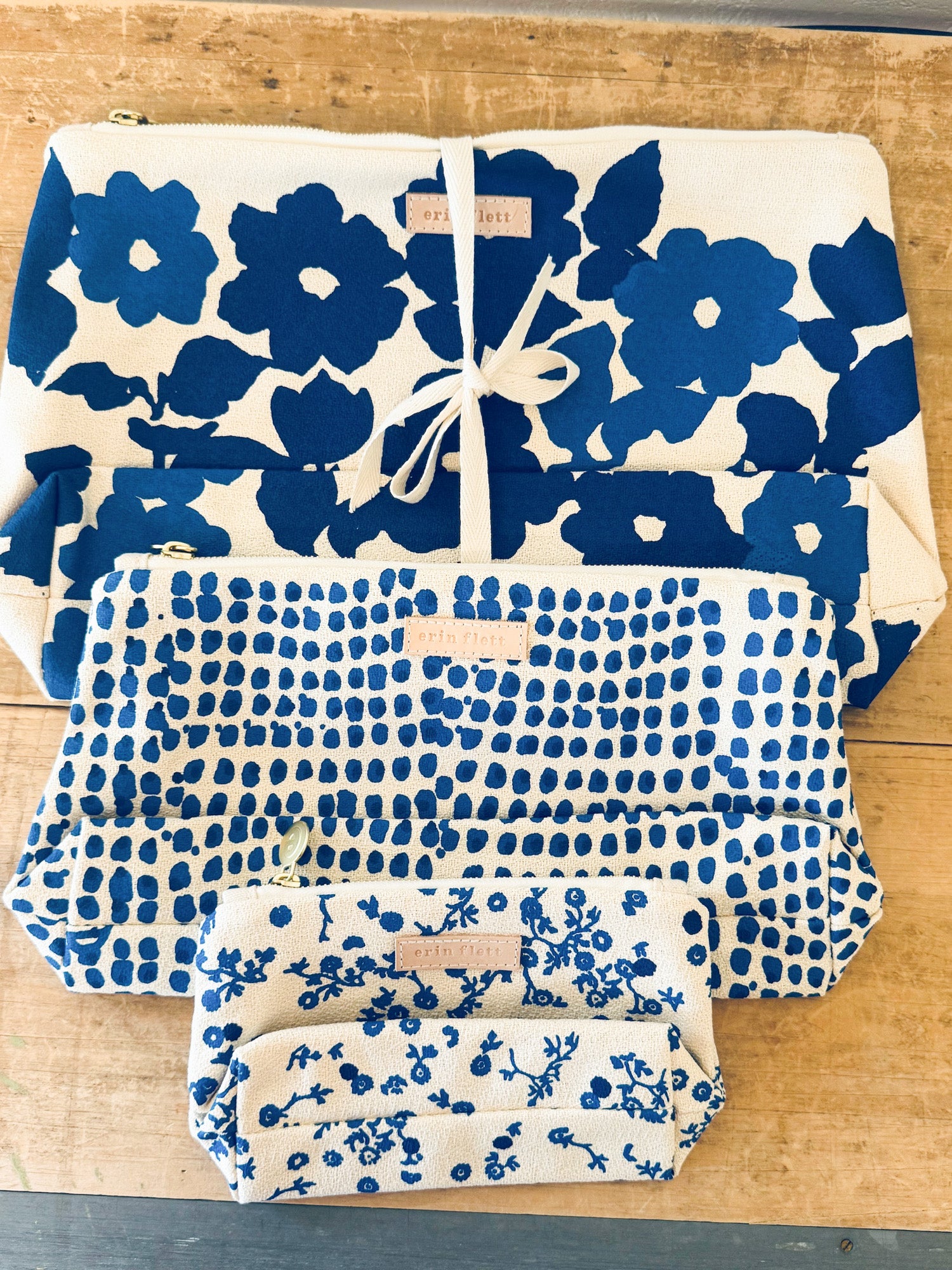 TRAVEL GIFT SET BUNDLE 16