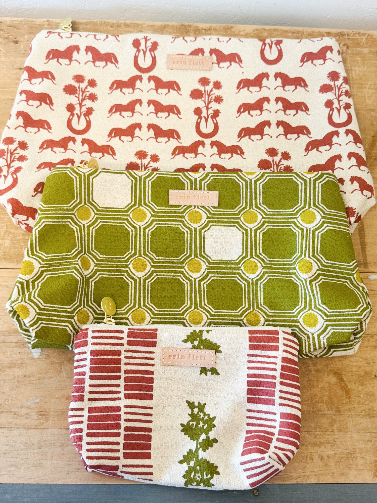 TRAVEL GIFT SET BUNDLE 27