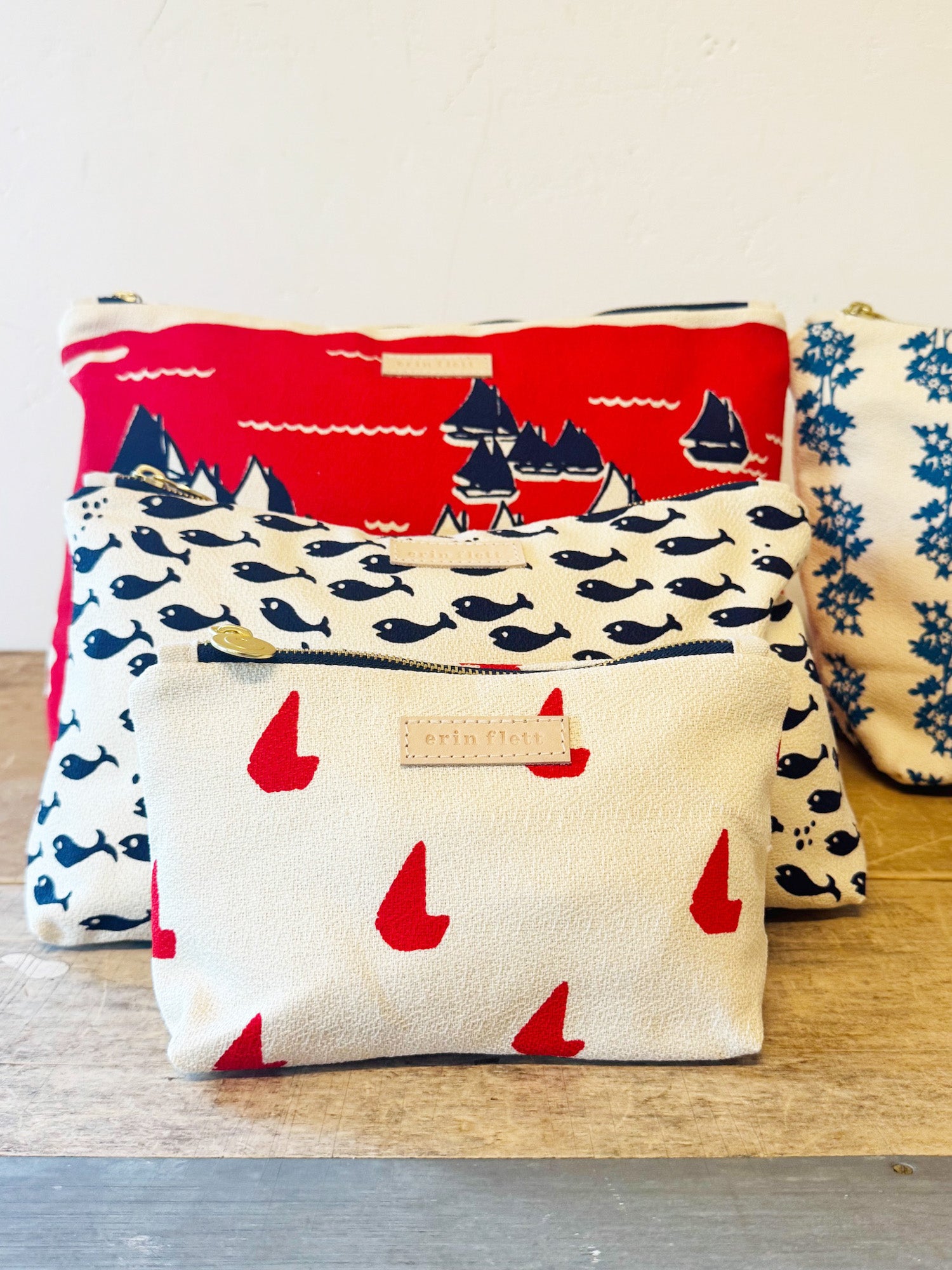 TRAVEL GIFT SET BUNDLE 18