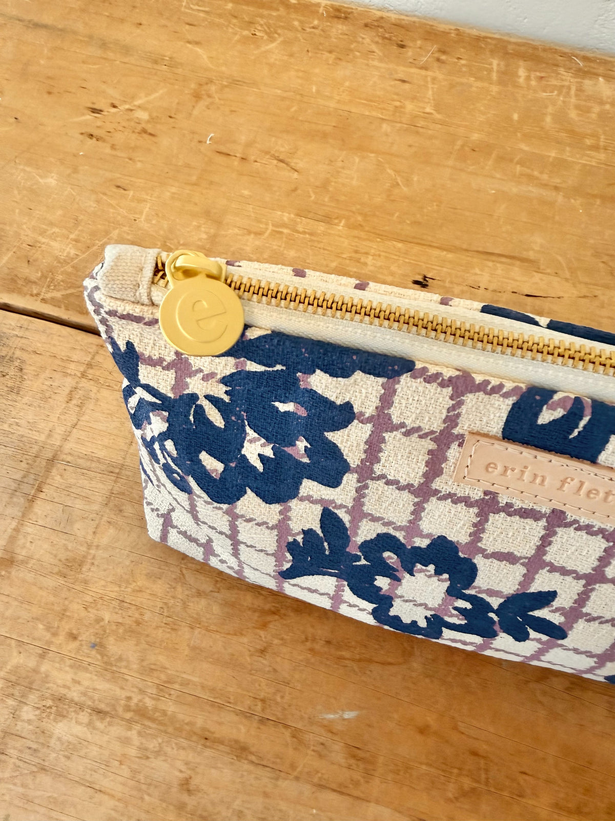 Laura Pouch