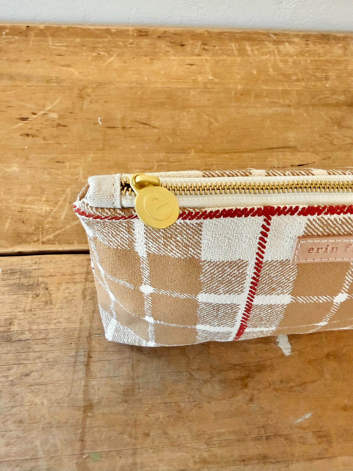 Laura Pouch